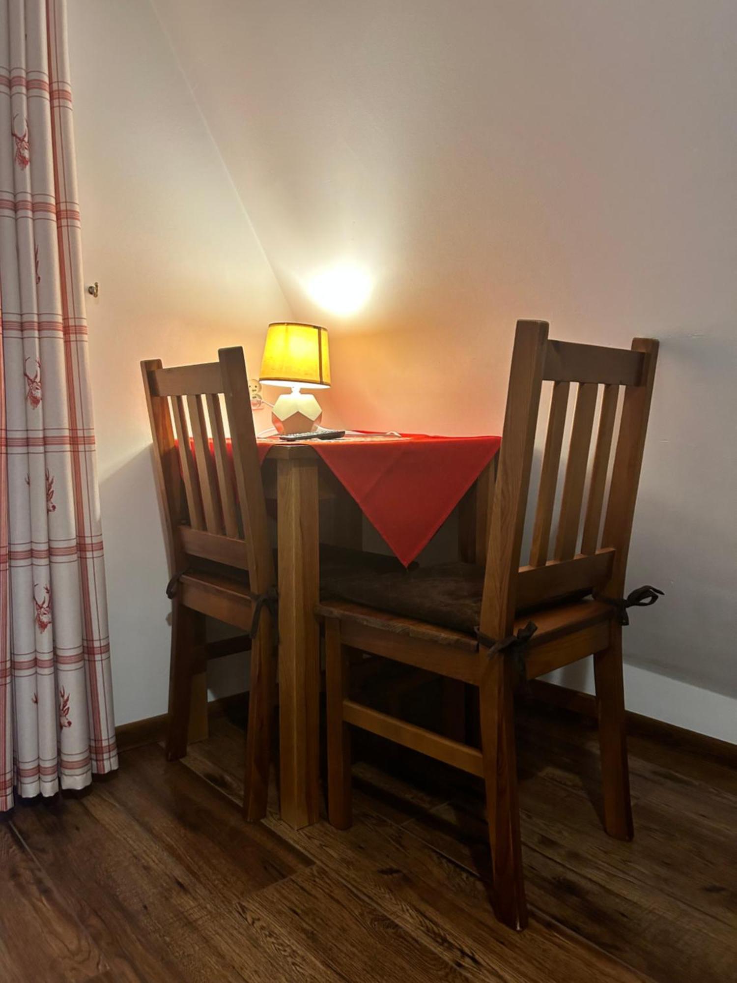Bed & Breakfast Pod Reglami Sauna & Jacuzzi