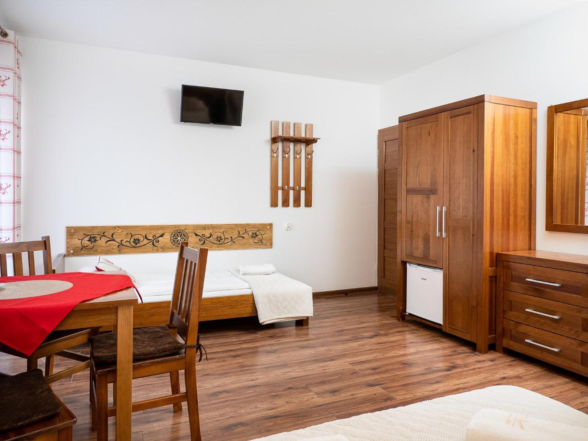 Bed & Breakfast Pod Reglami Sauna & Jacuzzi