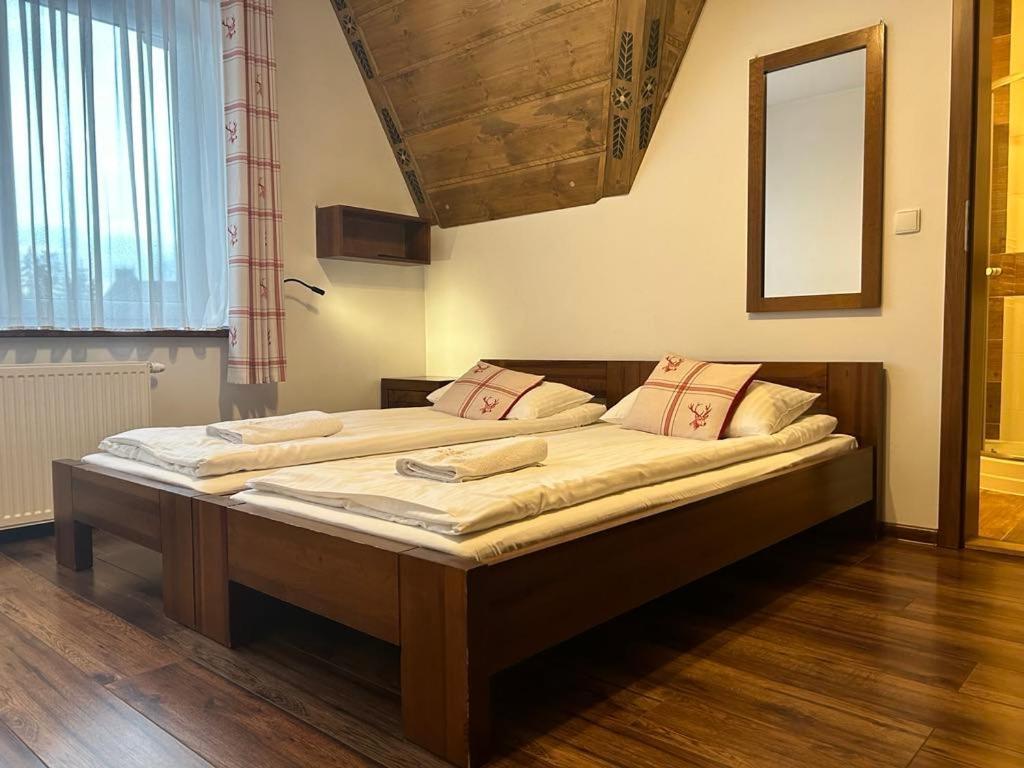 Pod Reglami Sauna & Jacuzzi Bed & Breakfast
