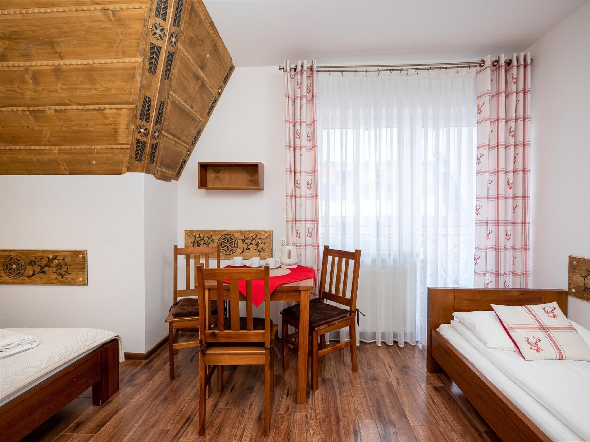 Bed and breakfast Pod Reglami Sauna & Jacuzzi *