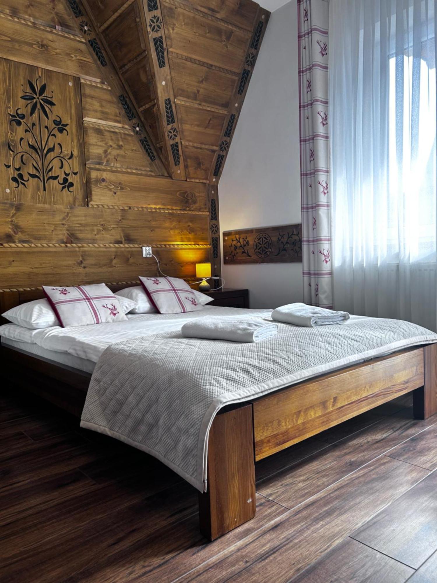 Pod Reglami Sauna & Jacuzzi Bed & Breakfast