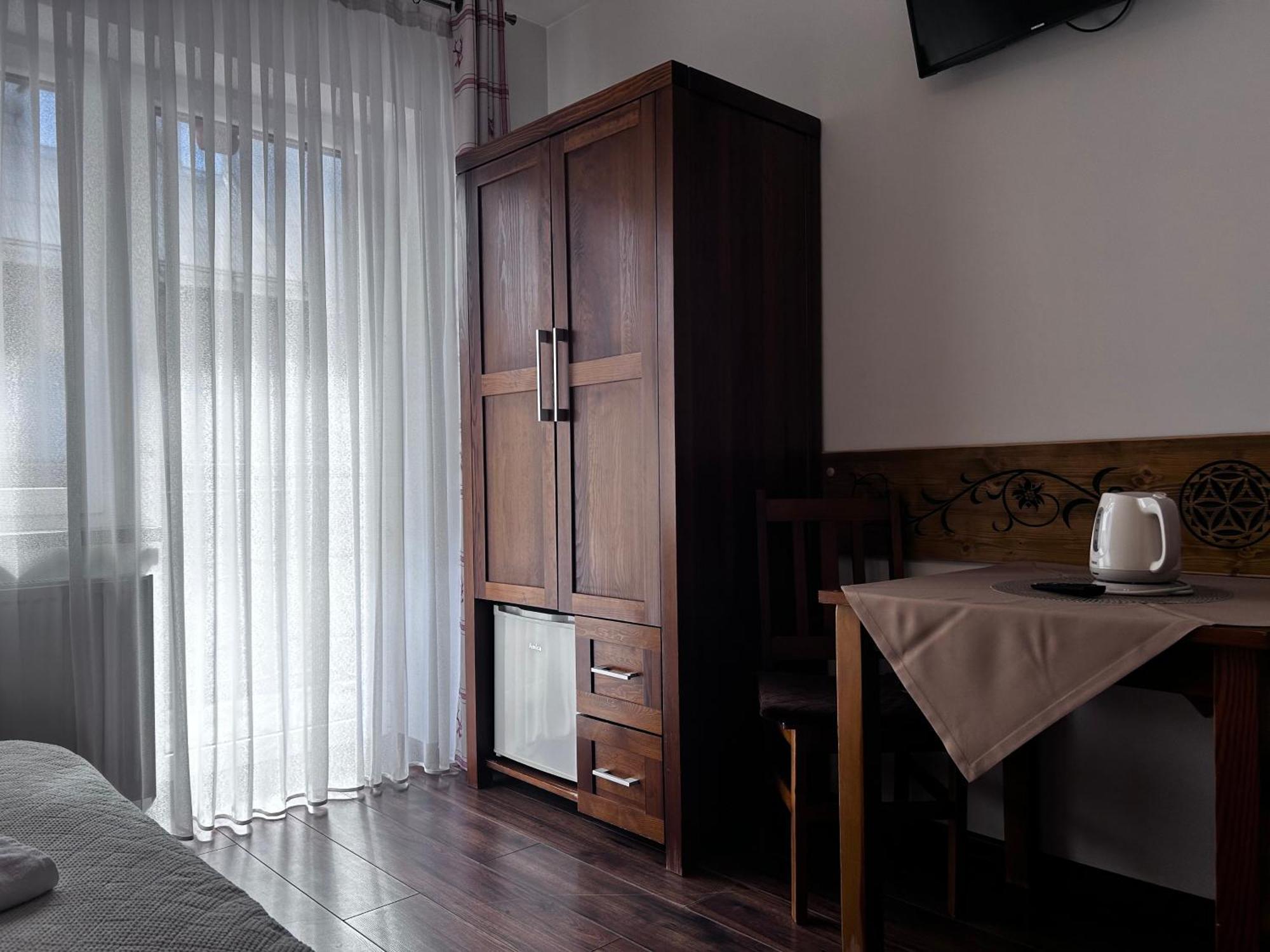 Pod Reglami Sauna & Jacuzzi * Ciche Małe
