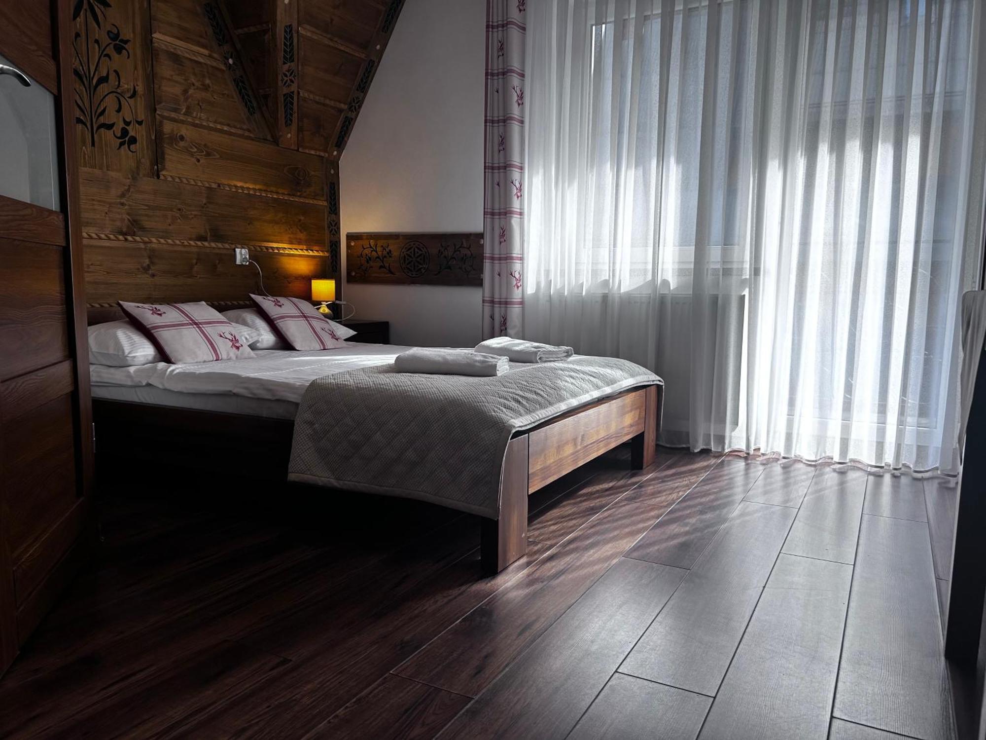Pod Reglami Sauna & Jacuzzi Bed and breakfast