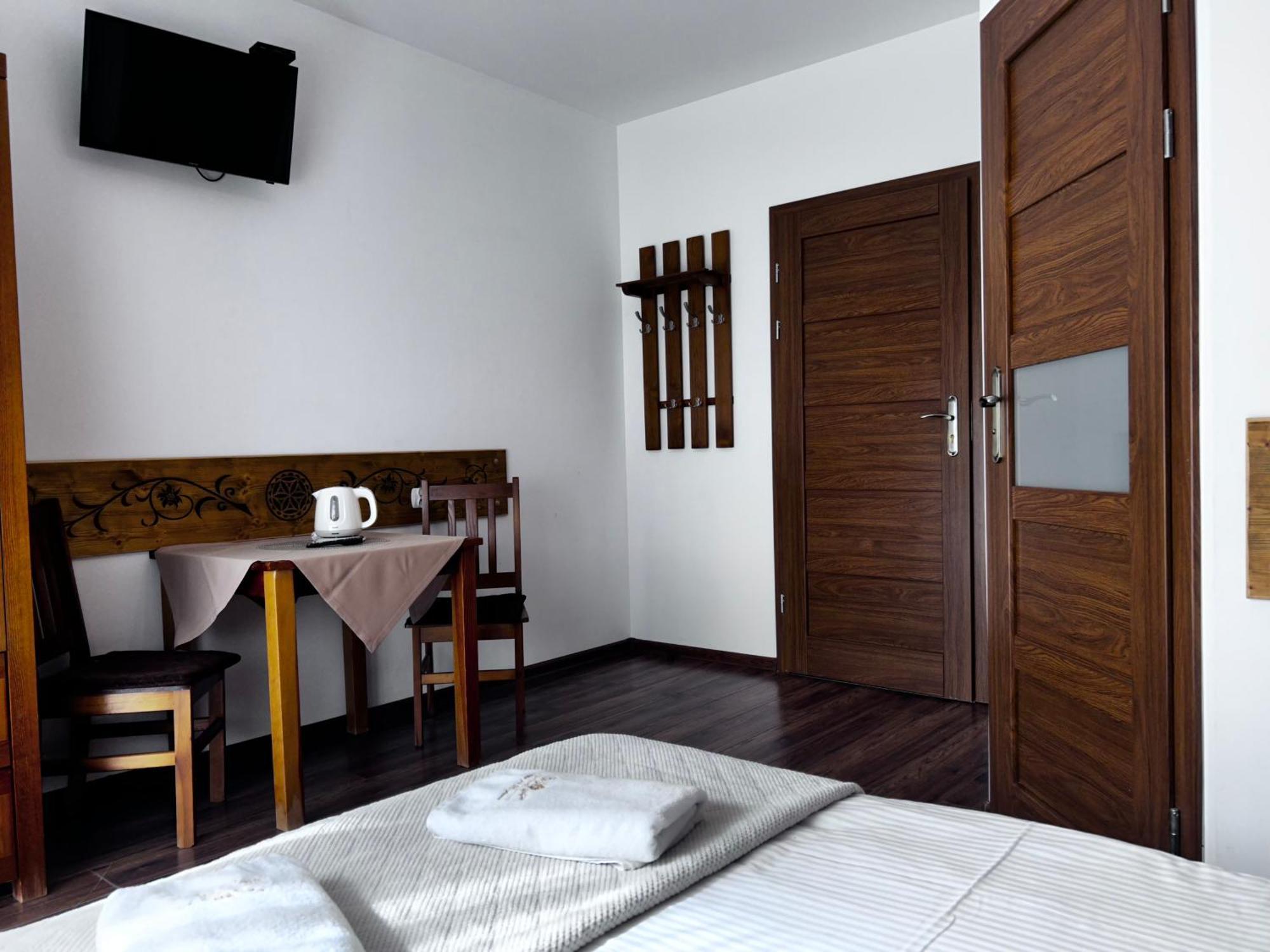 Pod Reglami Sauna & Jacuzzi Bed and breakfast *
