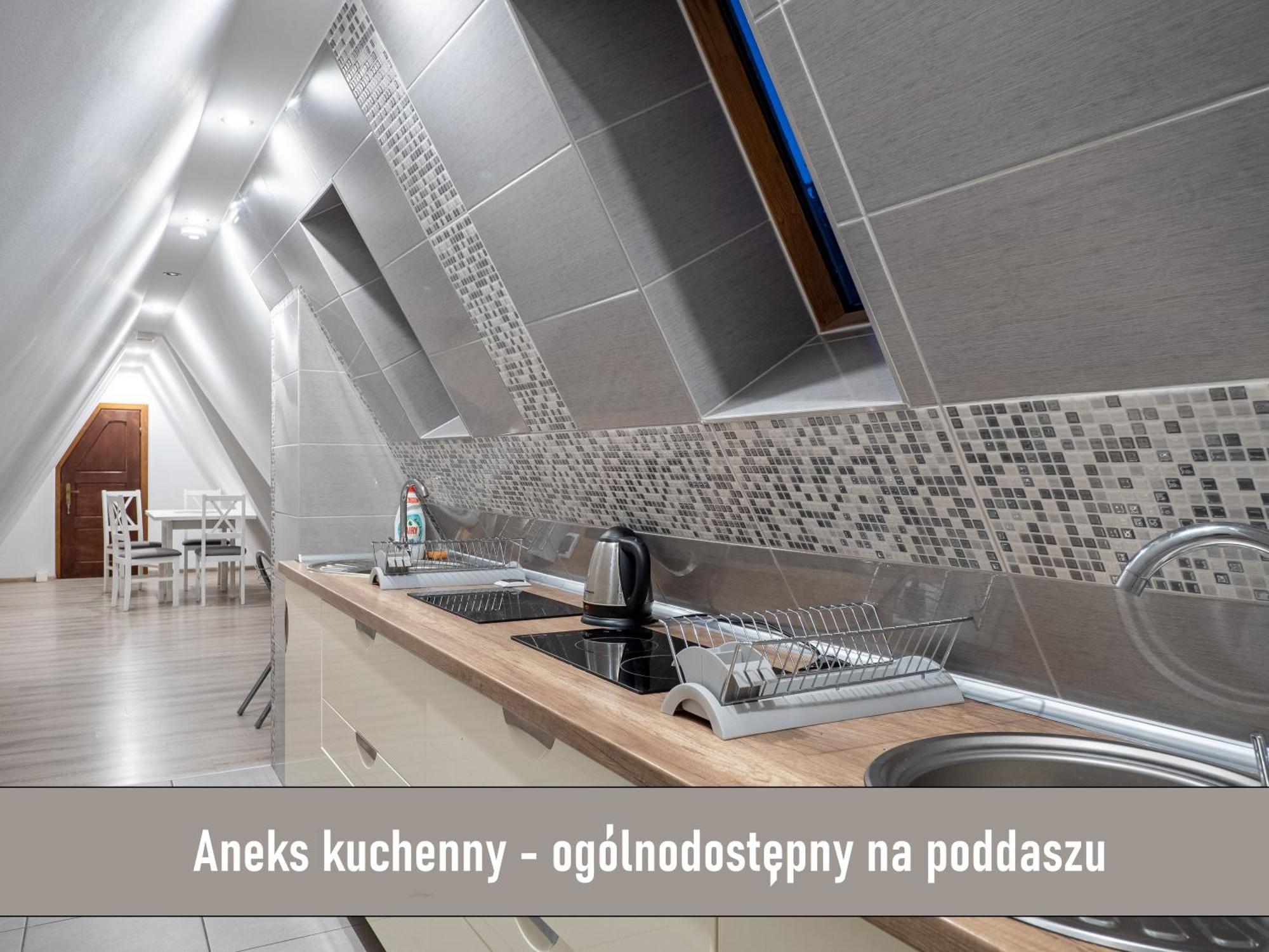 Pod Reglami Sauna & Jacuzzi Bed & Breakfast *